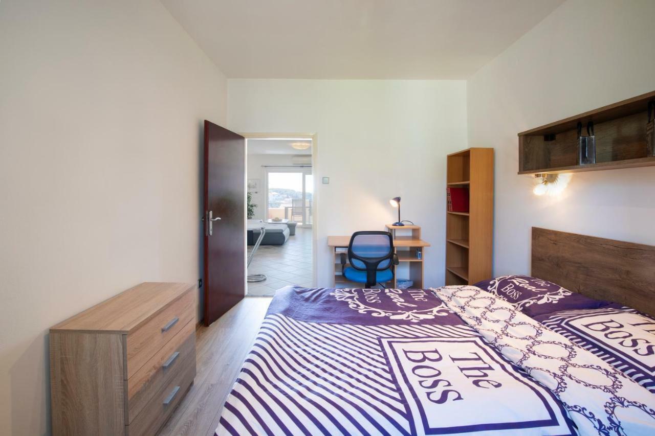 Horizont View Apartment Pula Extérieur photo